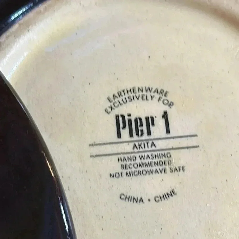 Pier 1 dish